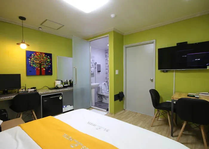 Business Station Motel Busan