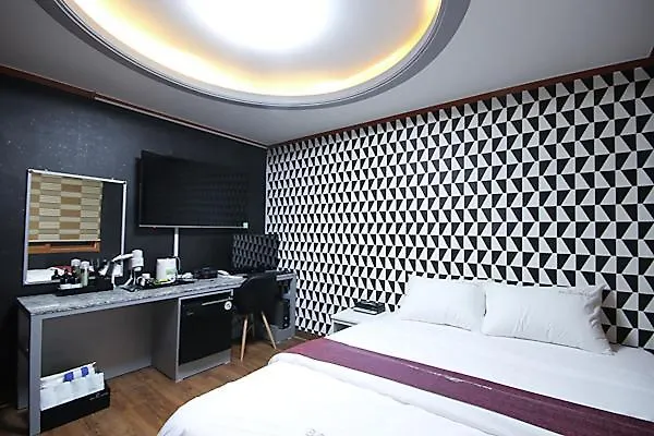 Business Station Motel 2*